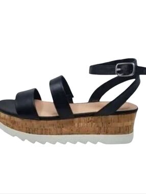 Madden Girl Steadyy Platform Sandal size 10